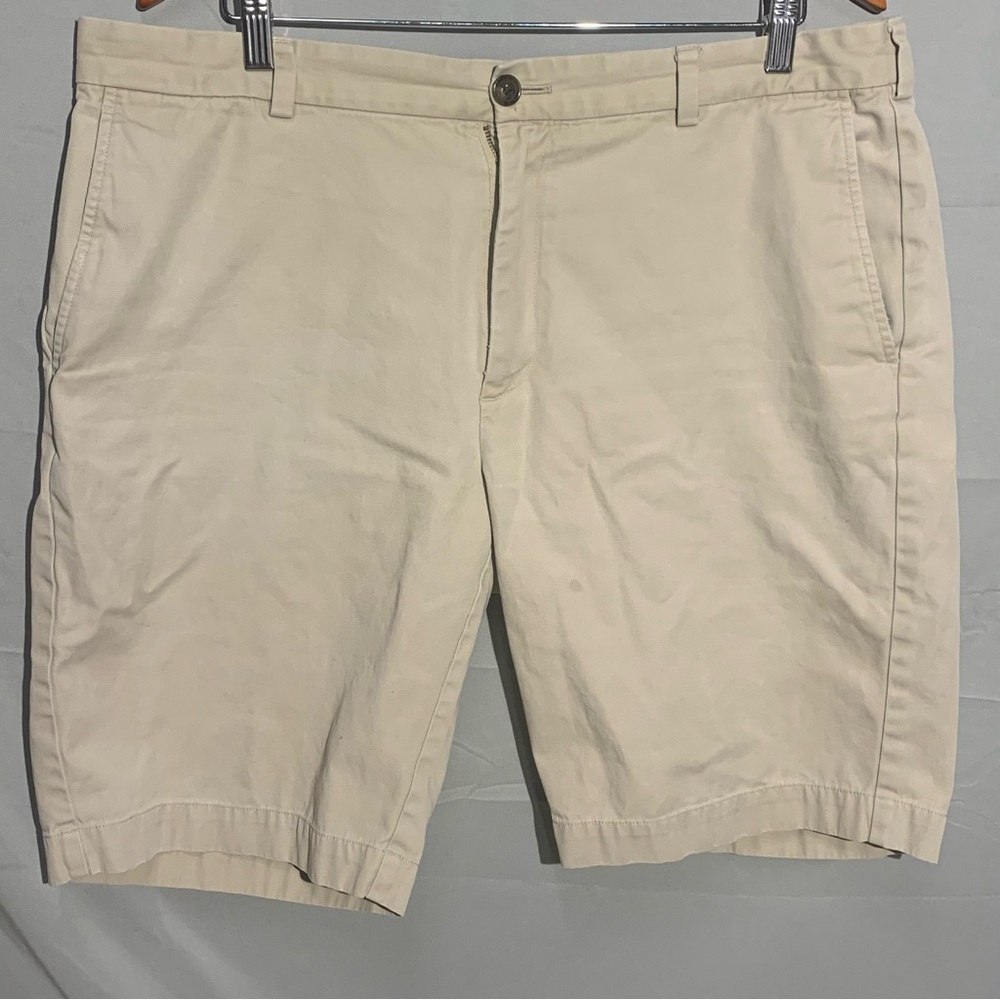 Brooks Brothers Shorts Mens 38 Chino Beige Khaki Formal Button Fly Pleated